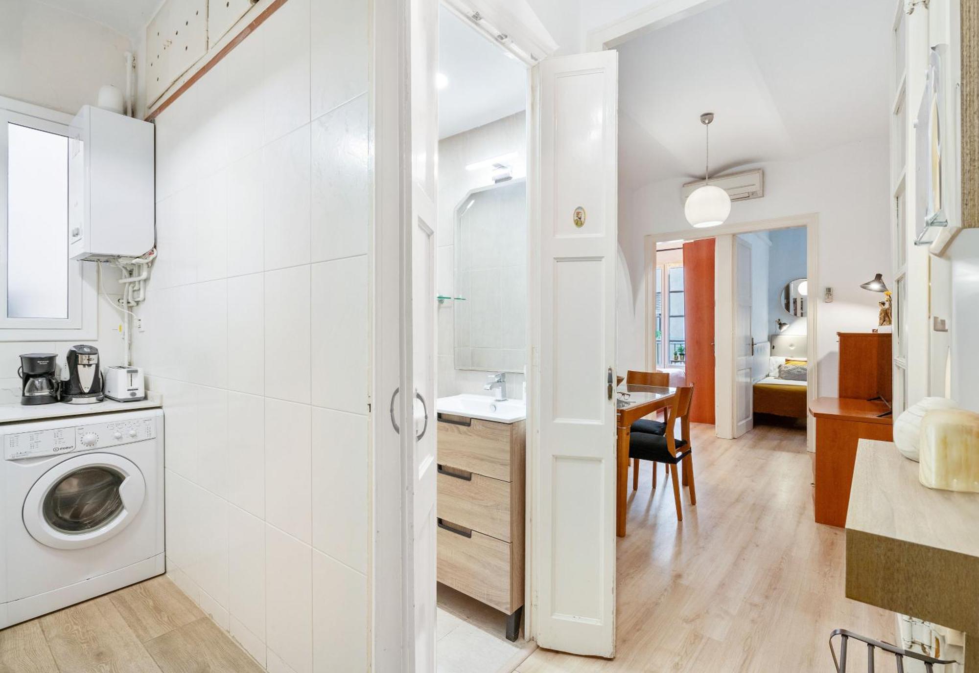 Ferienwohnung Fridays Flats Whisper-Quiet Near Sagrada'S Heart Barcelona Exterior foto