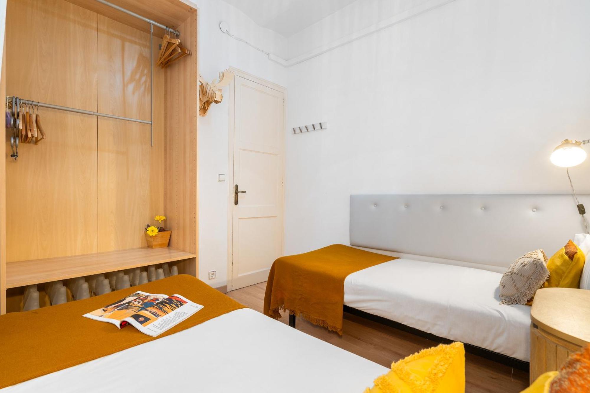Ferienwohnung Fridays Flats Whisper-Quiet Near Sagrada'S Heart Barcelona Exterior foto