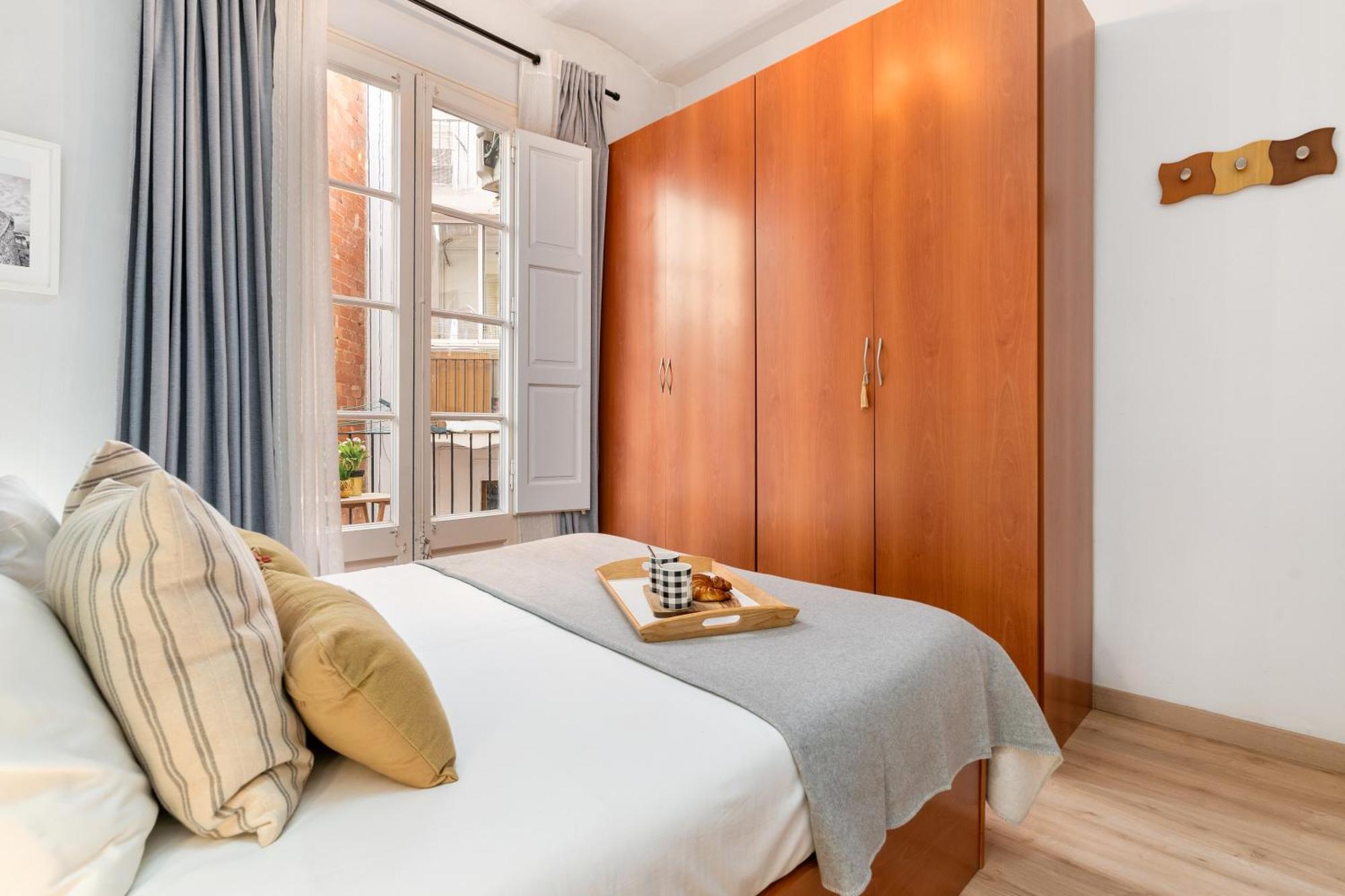 Ferienwohnung Fridays Flats Whisper-Quiet Near Sagrada'S Heart Barcelona Exterior foto